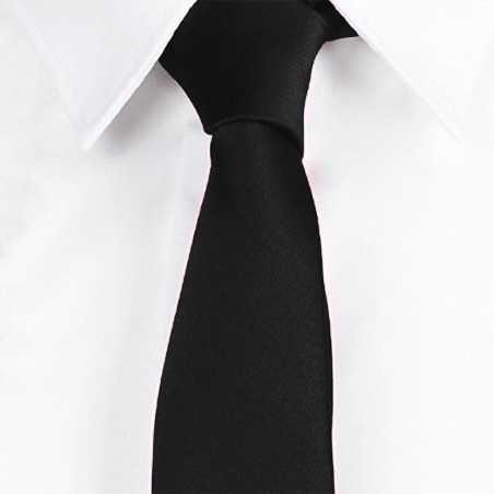 CORBATA SIN NUDO DE PALA ESTRECHA 