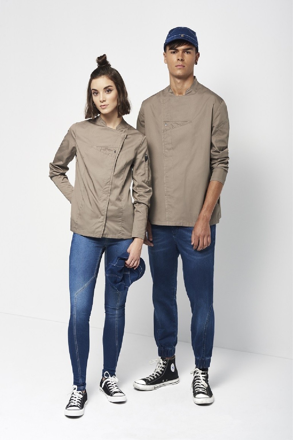 CHAQUETILLA REGULAR FIT