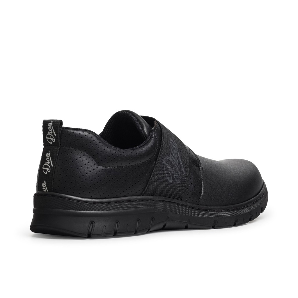 Zapatilla sanitaria Dian Siena antideslizante transpirable | WORKERS UNIFORMES