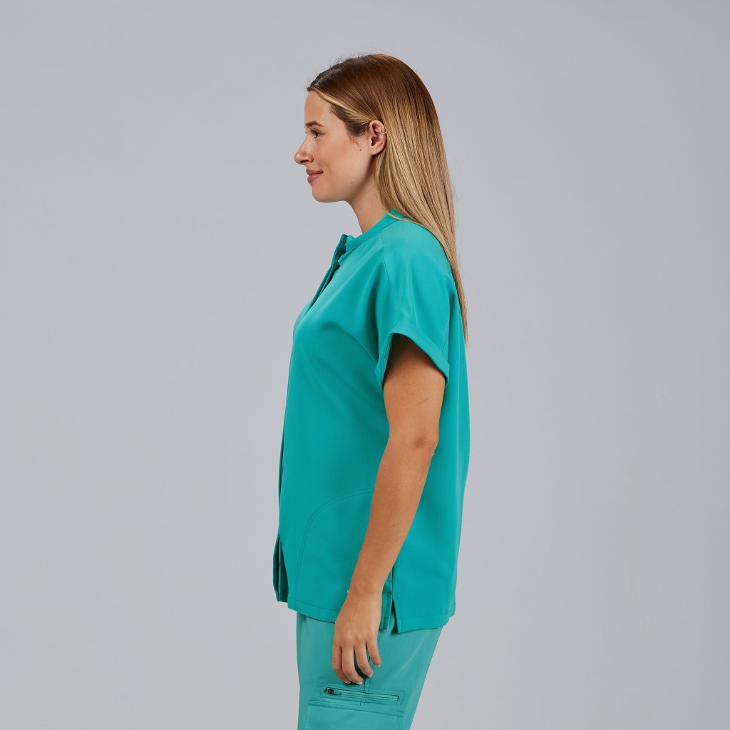 Blusa sanitaria mujer Débora abierta cómoda | Workers Uniformes
