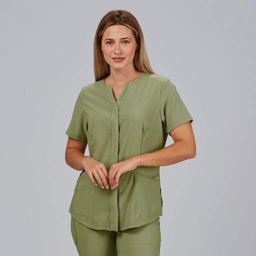 Blusa sanitaria mujer Dulcinea cuello pico cómoda | Workers Uniformes