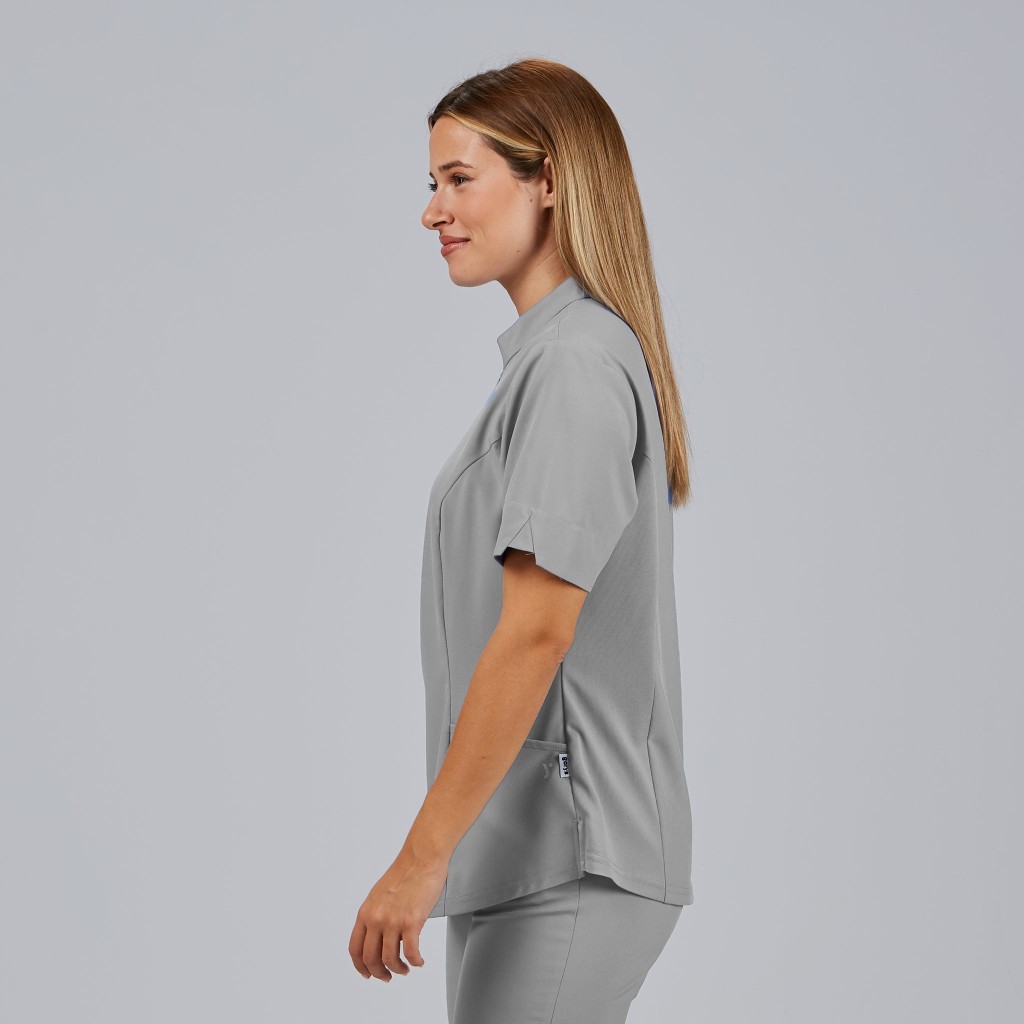 Blusa sanitaria mujer Mara con cremallera cómoda | Workers Uniformes